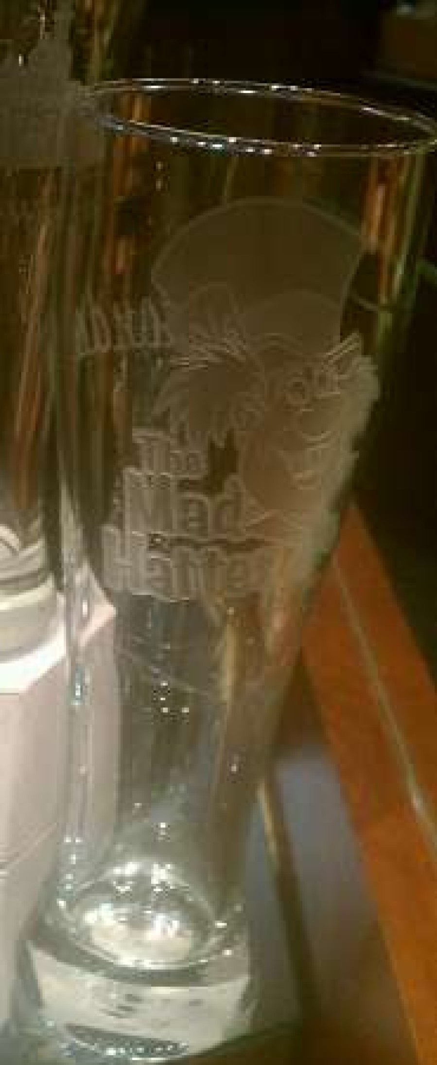 Glassware * | Disney Pilsner Glass Alice In Wonderland Mad Hatter By Arribas